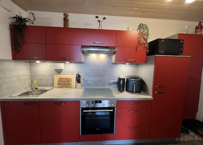 Hauz Am Berg Apartment Mit Pools & Sauna Semesterbostad *